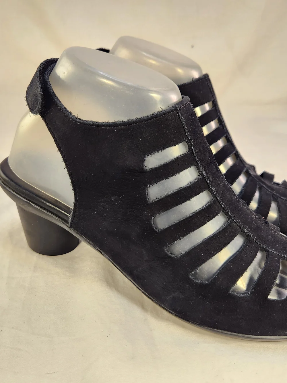 ARCHE LN ENEXOR STYLED BLACK NUBUCK WOMEN SANDALS HIGH HEELS SIZE 40/9.5 EUC